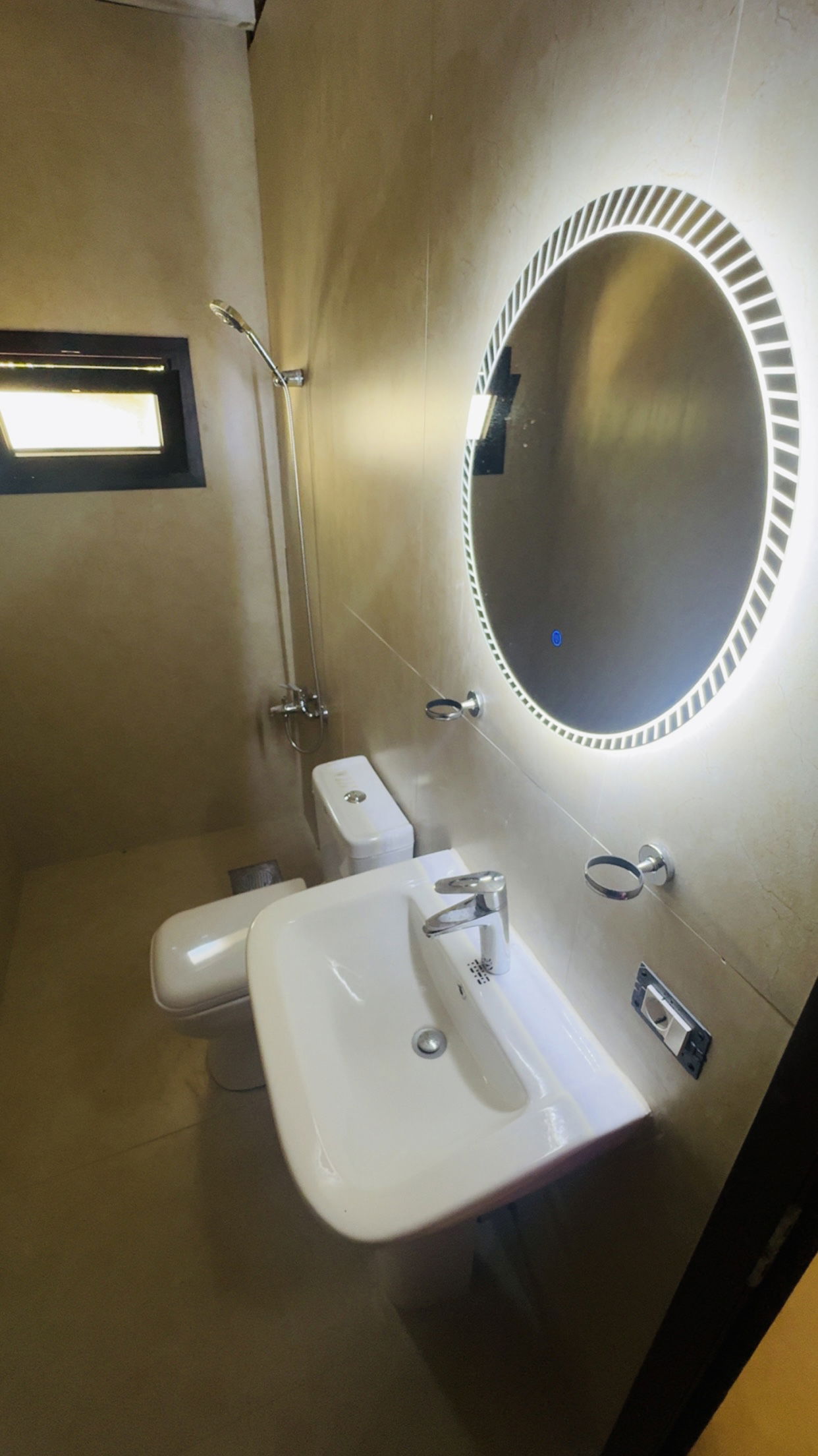 Bungalow with Private Pool – Achqout, Keserwan